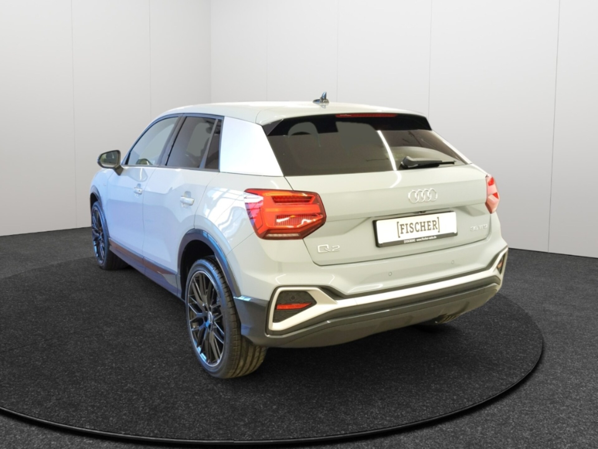 Audi Q2 S line