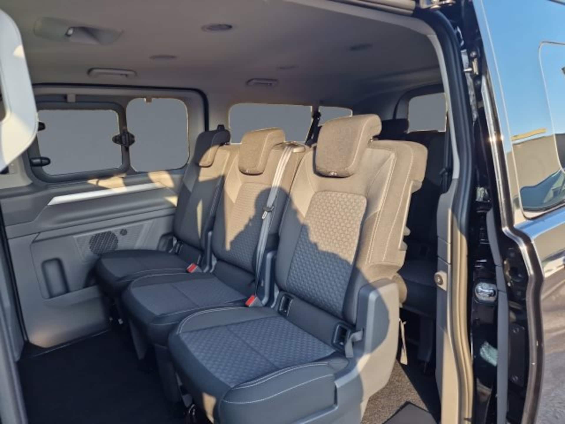 Volkswagen Caravelle langer Radstand Style