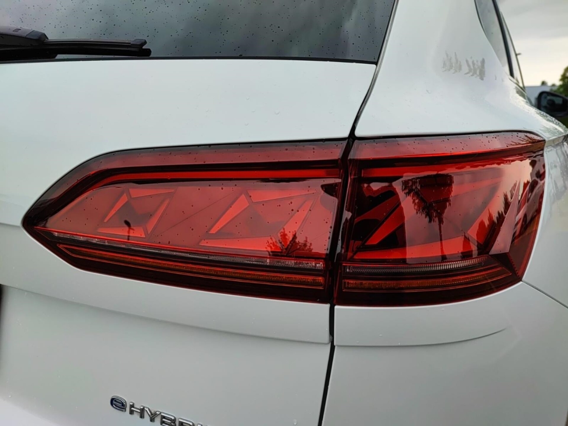 Volkswagen Touareg R