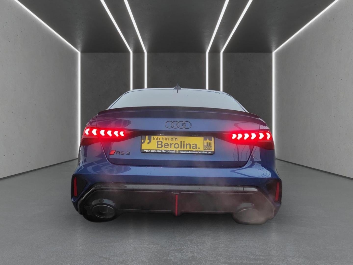 Image about Audi RS 3 Limousine TFSI quattro S tronic