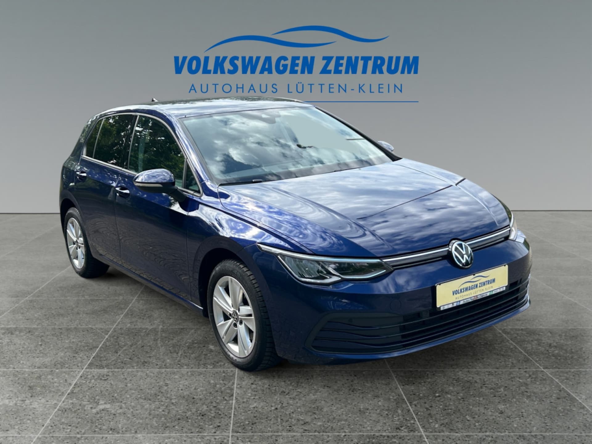 Volkswagen Golf Life