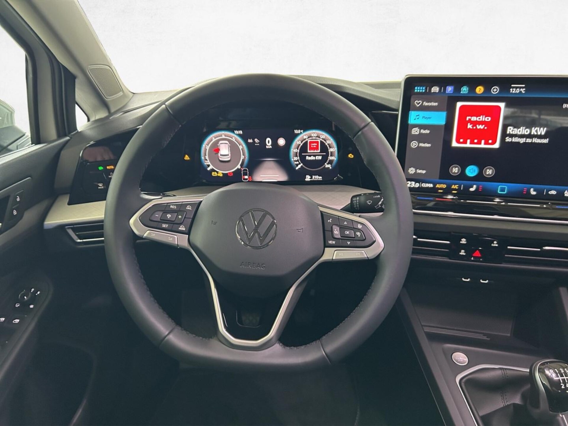 Volkswagen Golf Life