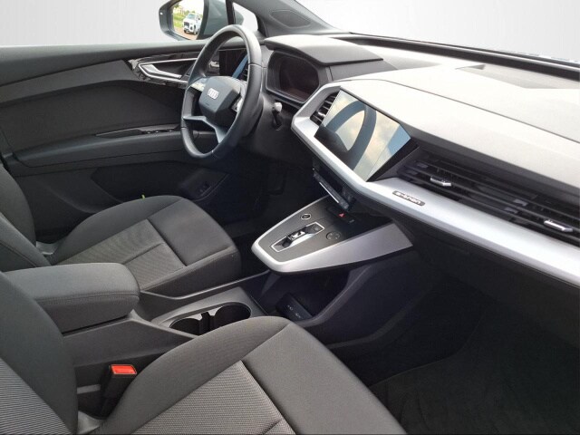 Image about Audi Q4 e-tron 40 e-tron