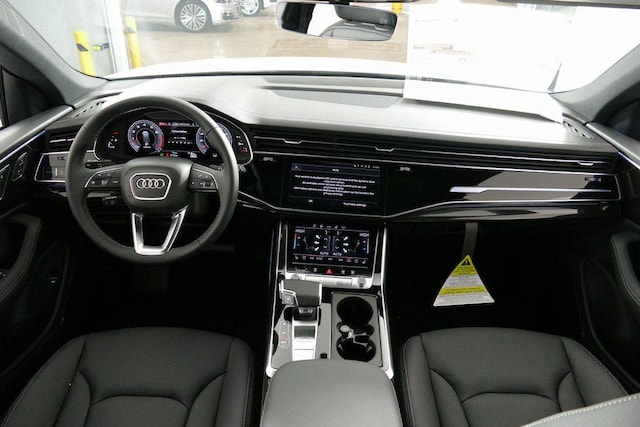 2026 Audi Q8 Premium Plus - Photo 24