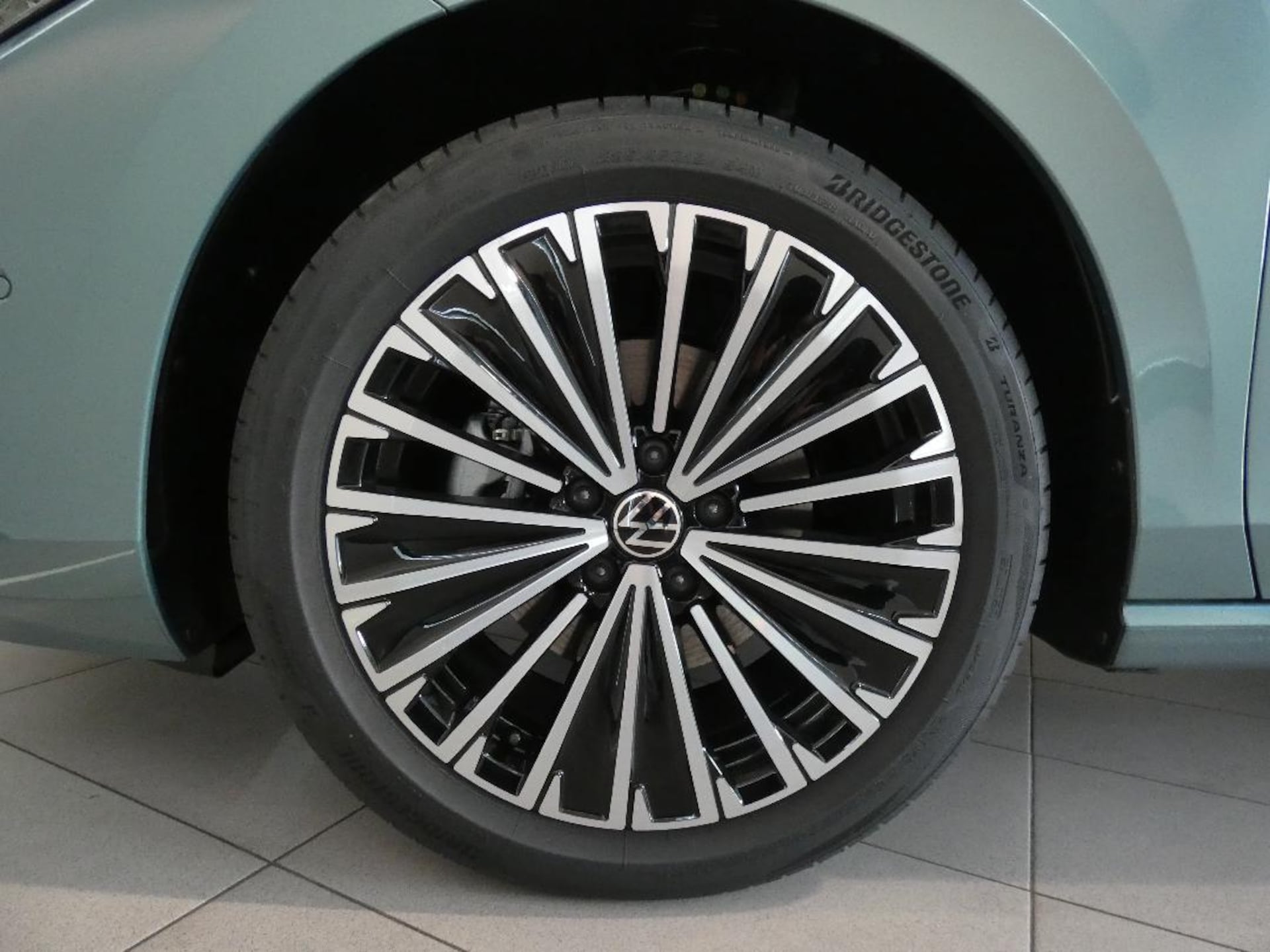 Volkswagen Passat Elegance