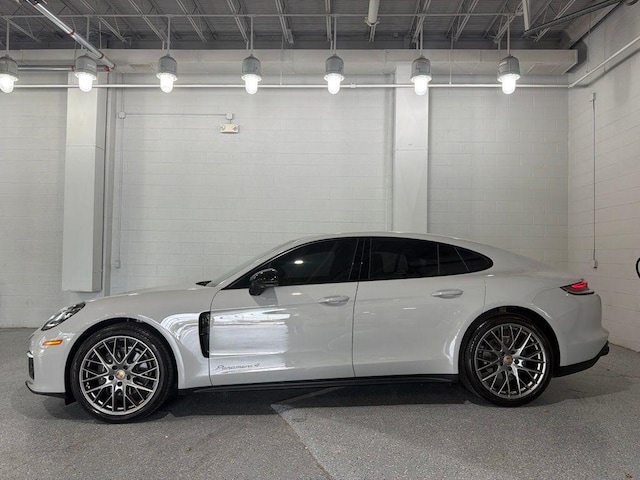 2023 Porsche Panamera
