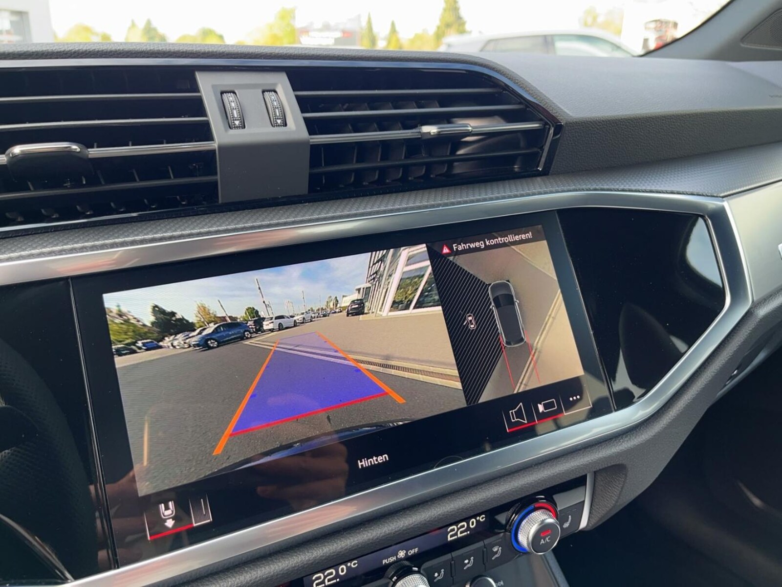 Audi Q3 – Bild 20