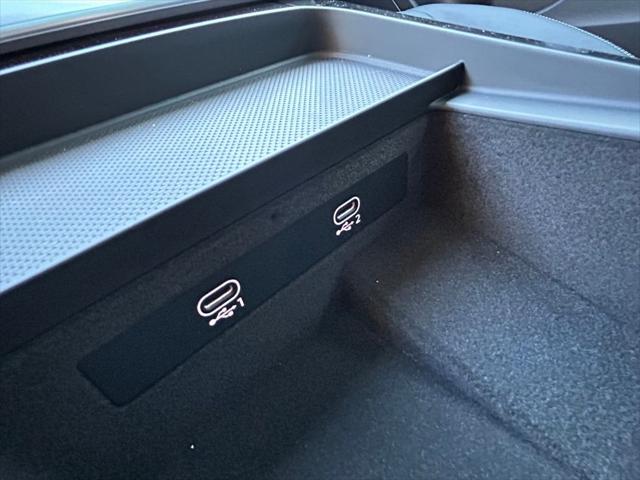 2025 Audi Q8 Premium - Photo 43