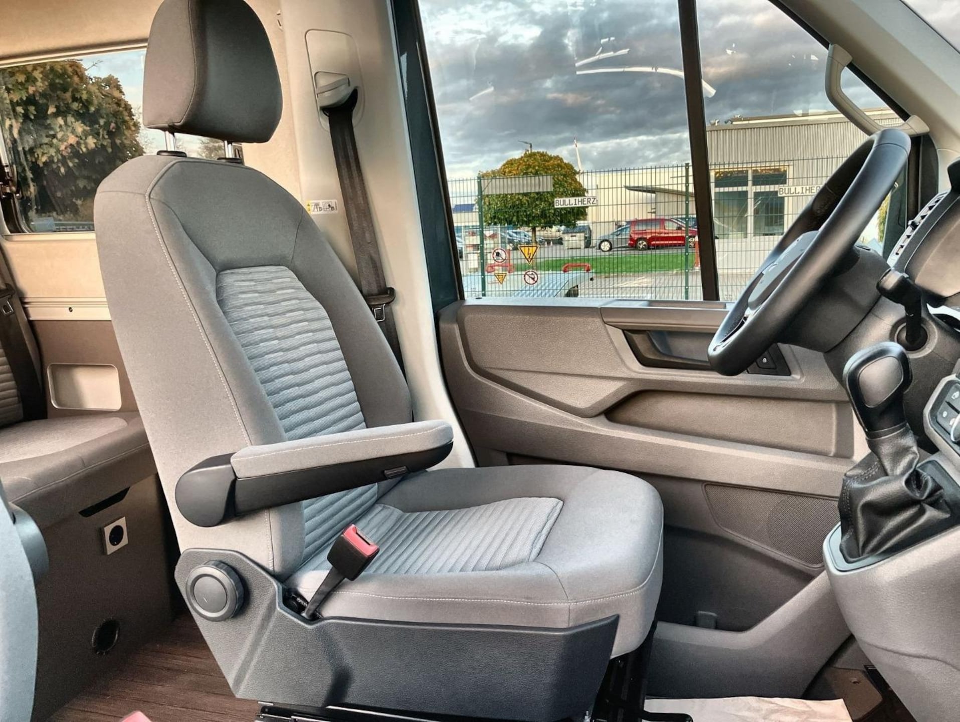 Volkswagen Grand California 600