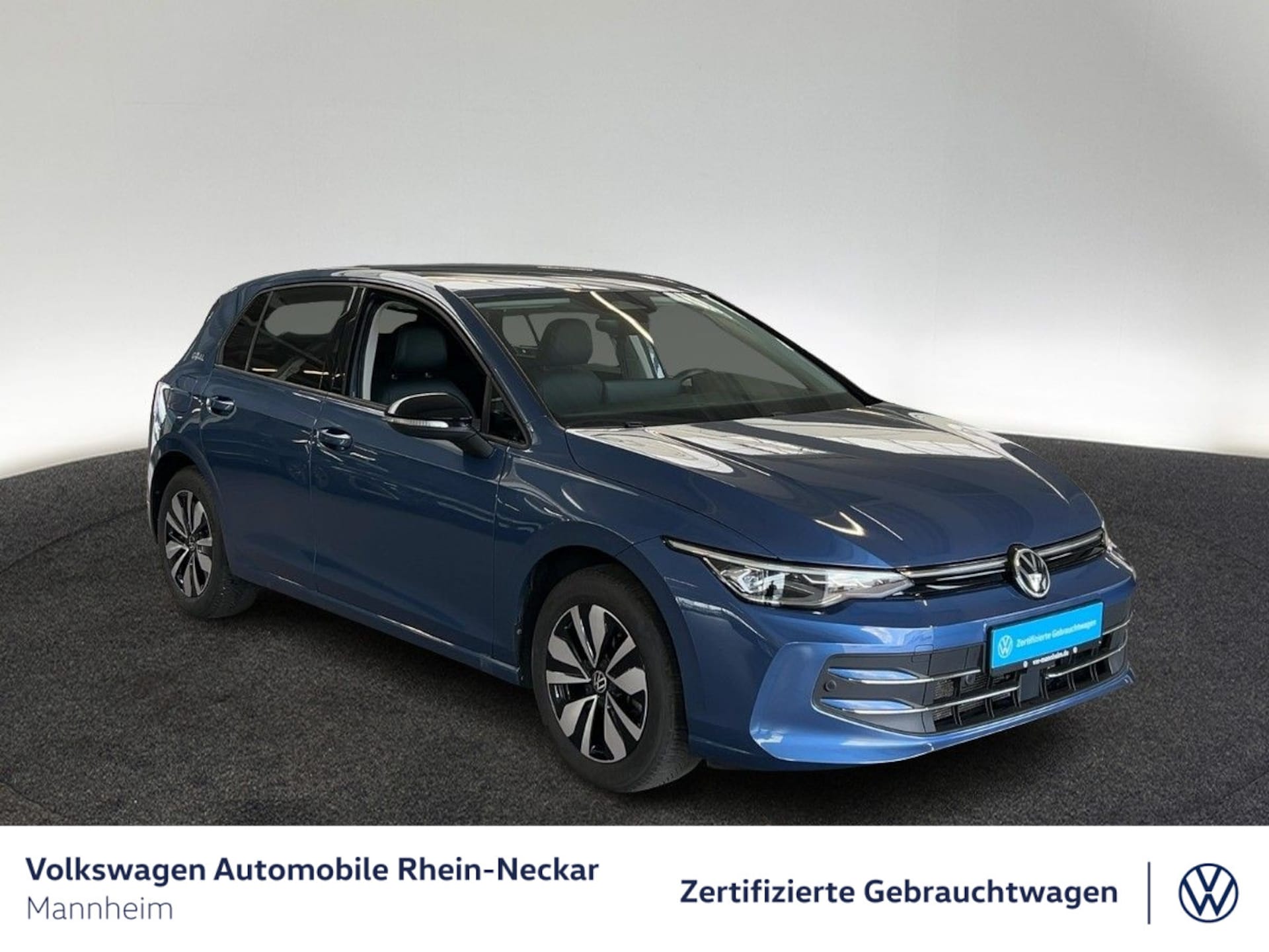 Volkswagen Golf Life