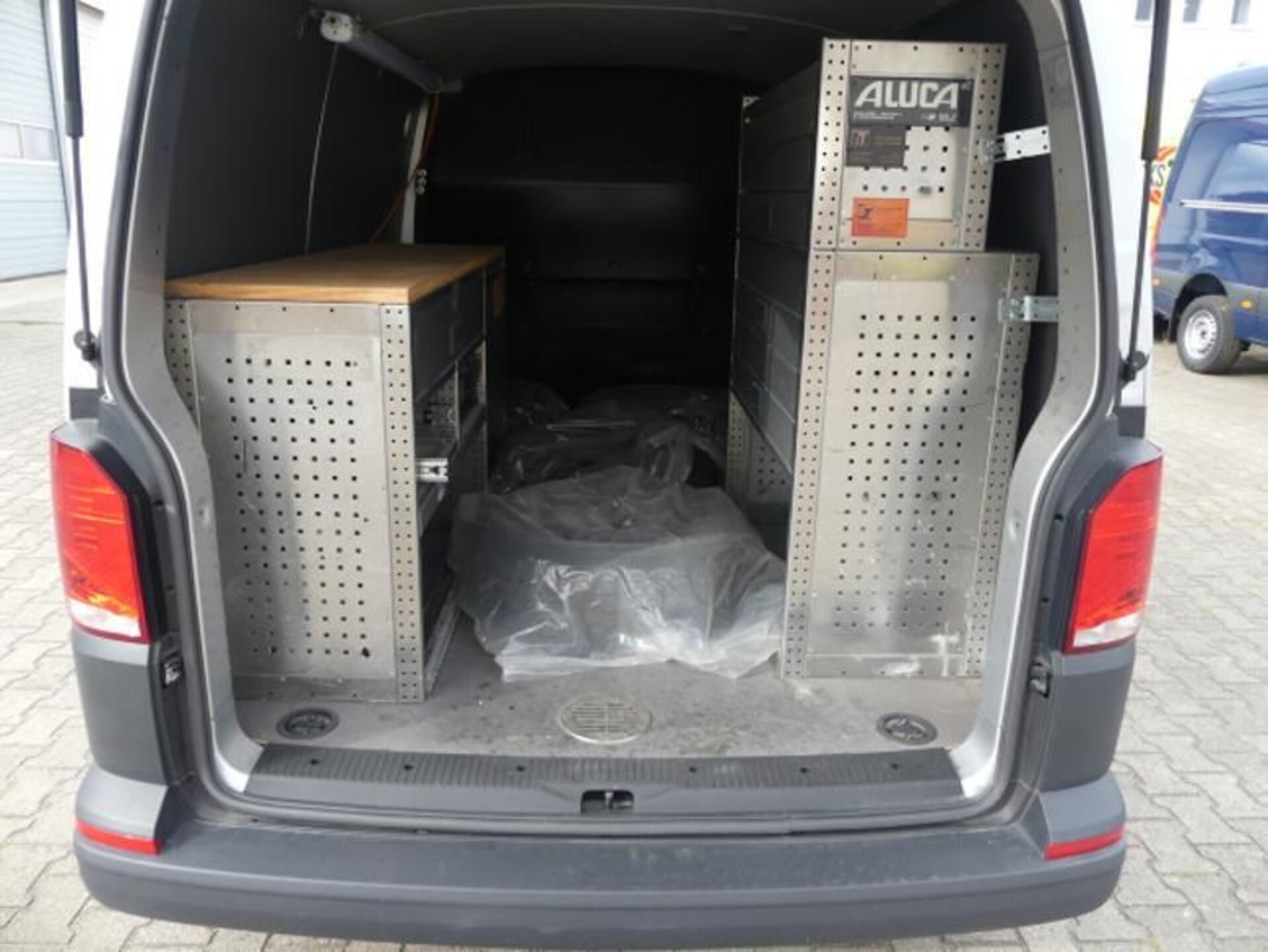 Volkswagen T6.1 Transporter Kasten kurzer Radstand