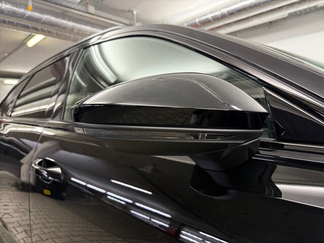 Image about Audi RS 6 Avant performance quattro tiptronic