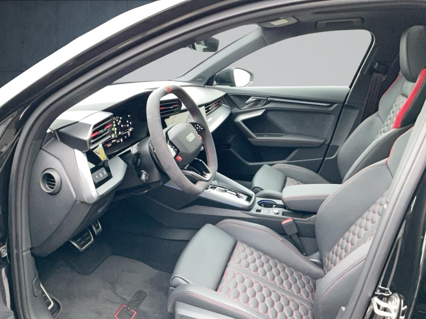 Bild über Audi RS 3 Sportback TFSI quattro 294 kW S tronic - für weitere Informationen kontaktieren Sie den Audi Partner