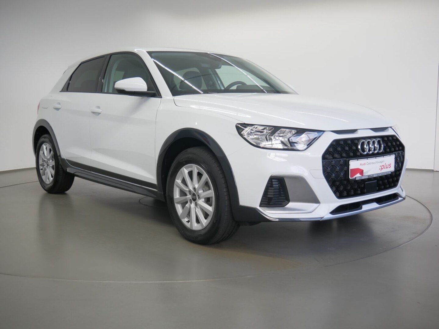 Bild über Audi A1 allstreet 30 TFSI Schaltgetriebe - für weitere Informationen kontaktieren Sie den Audi Partner