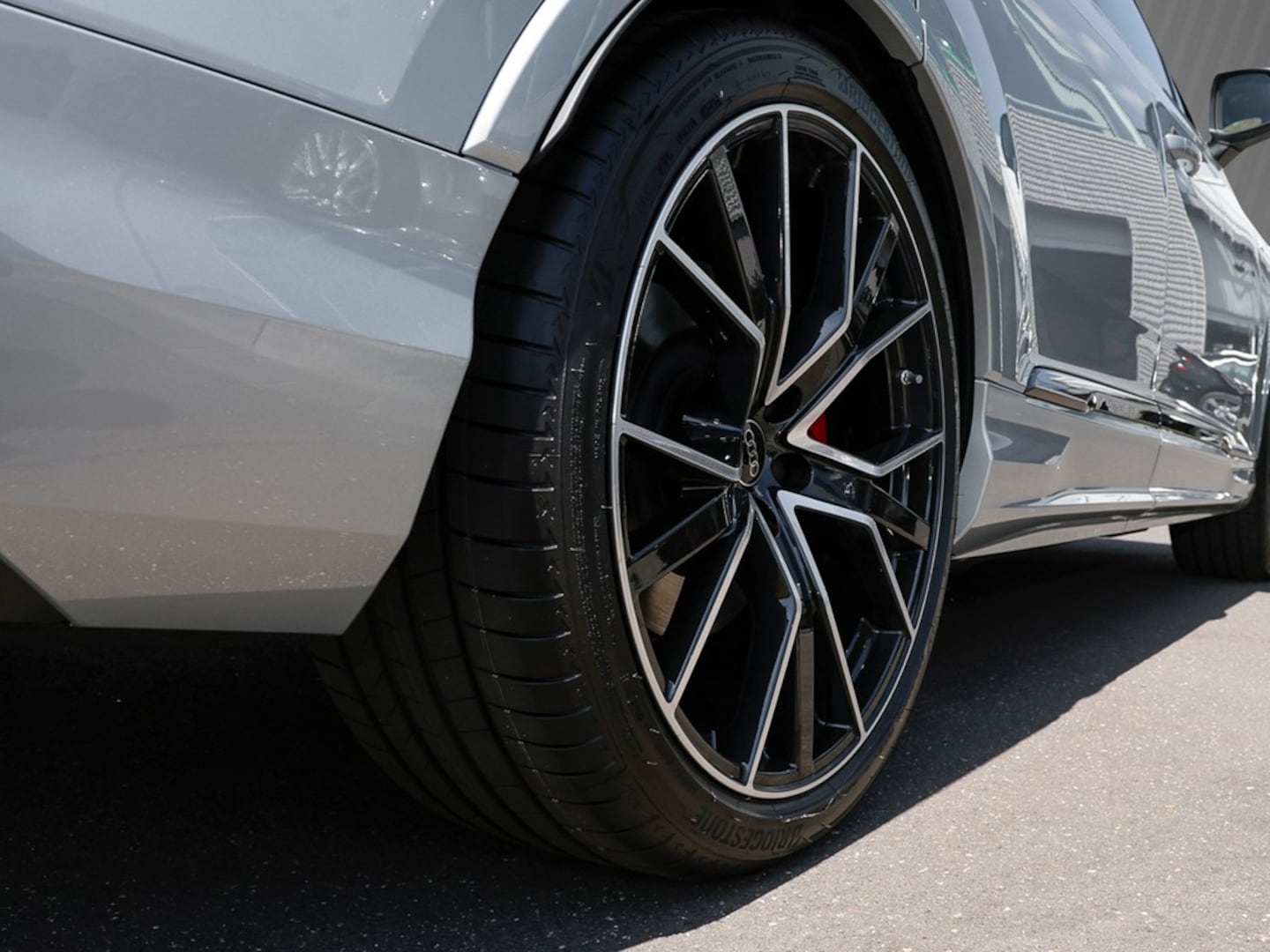 Bild über Audi Q7 SUV S line business TFSI quattro 250 kW tiptronic - für weitere Informationen kontaktieren Sie den Audi Partner