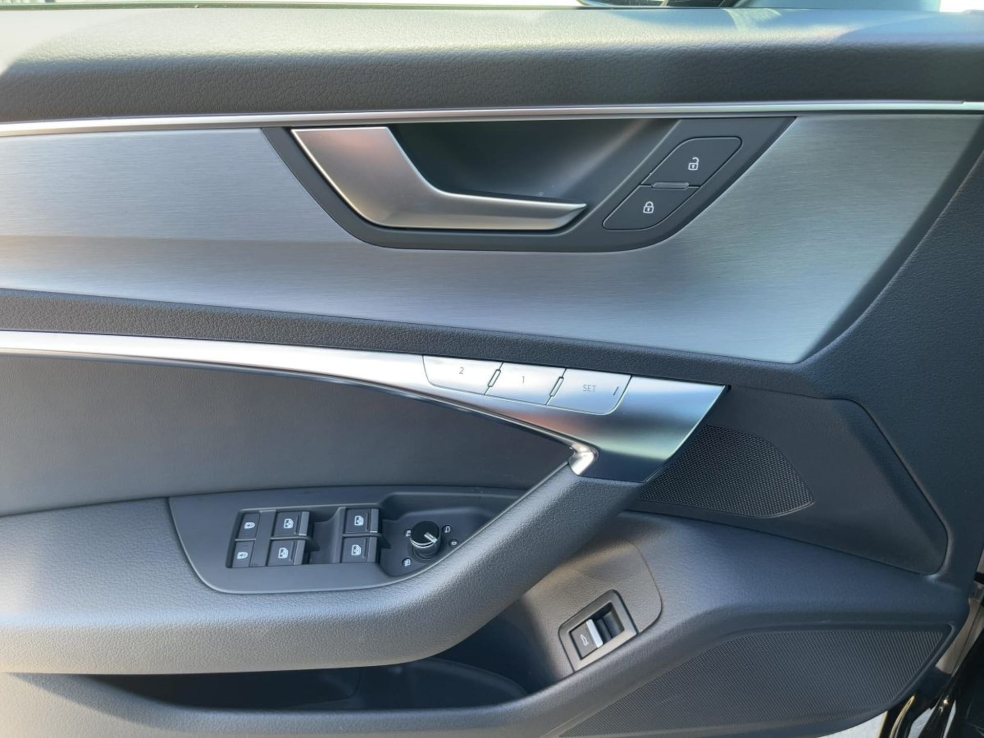 Audi S6 Avant