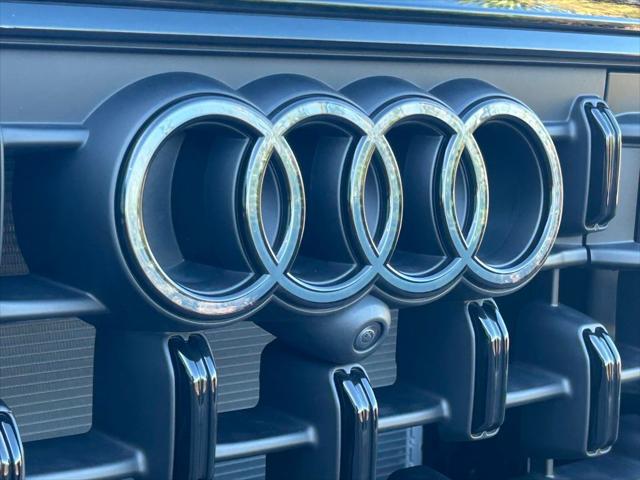 2025 Audi Q8 Premium - Photo 48