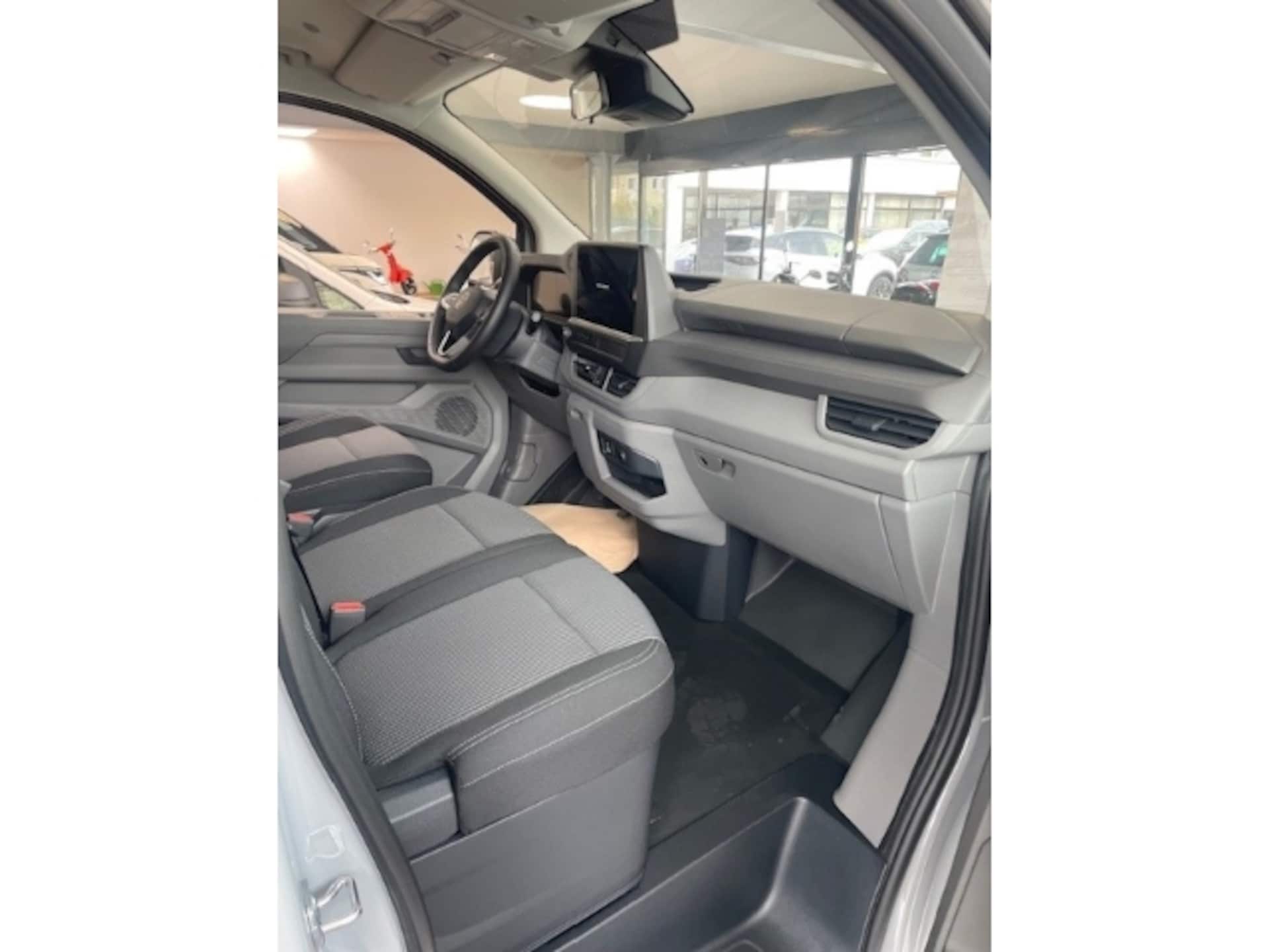 Volkswagen Transporter Kasten kurzer Radstand