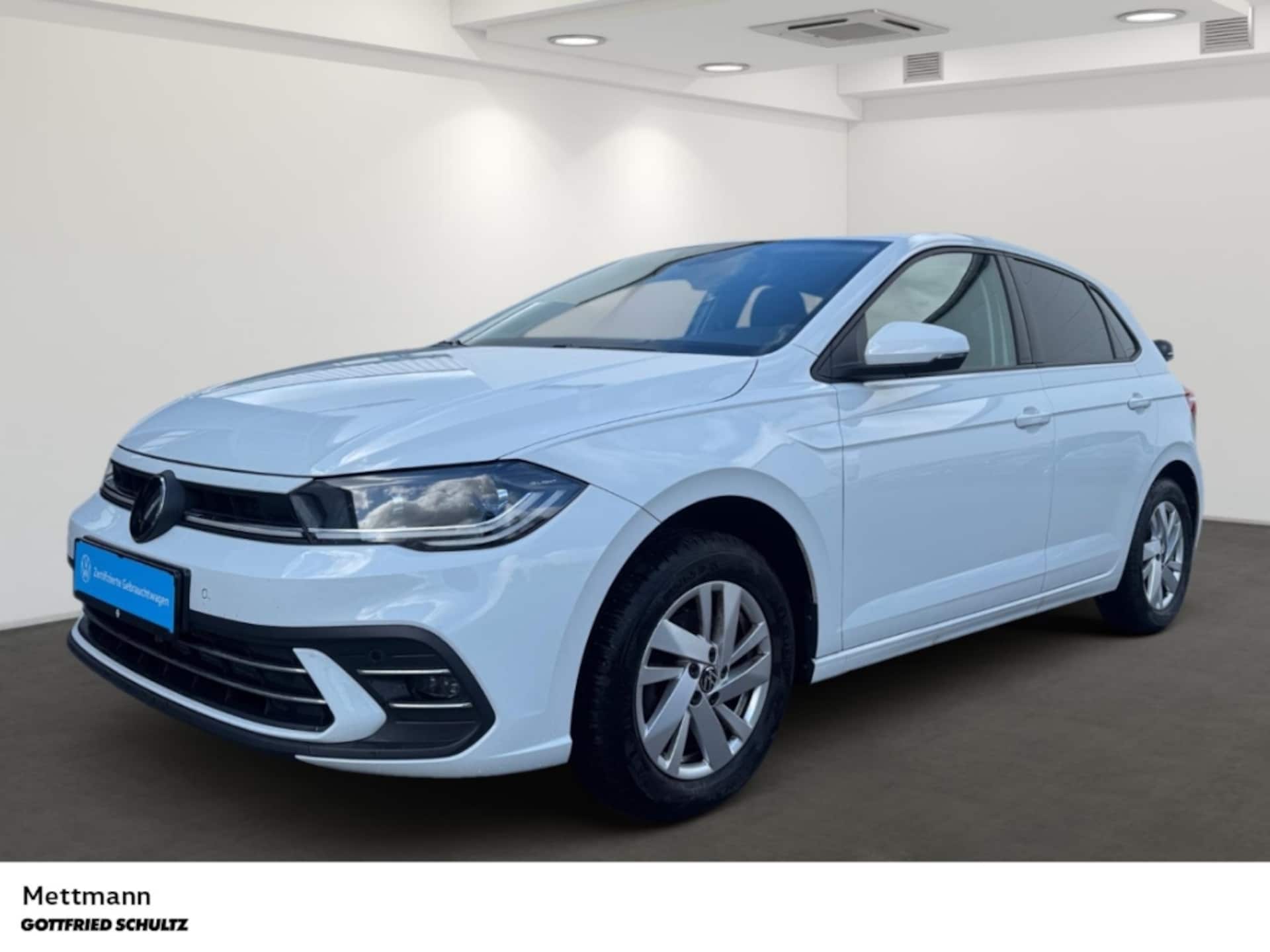 Volkswagen Polo 2024 — 1.0 TSI Style DSG LED KAMERA PDC SHZ APP ALU ZV