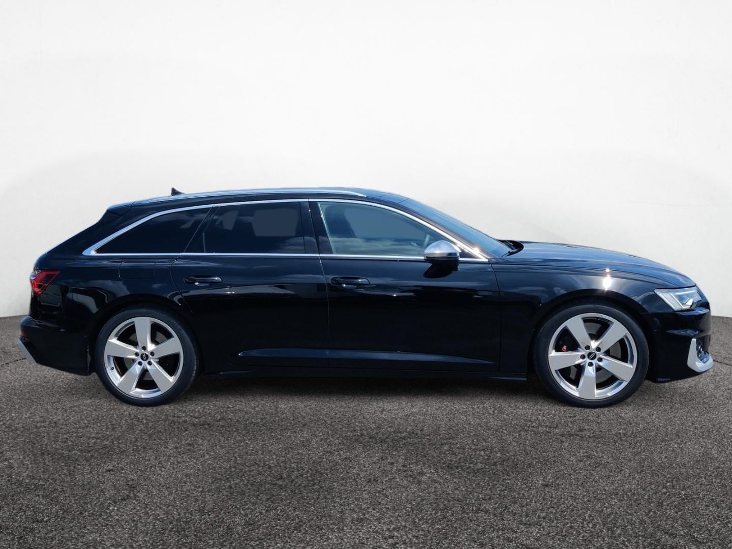 Bild über Audi S6 Avant TDI quattro tiptronic - für weitere Informationen kontaktieren Sie den Audi Partner