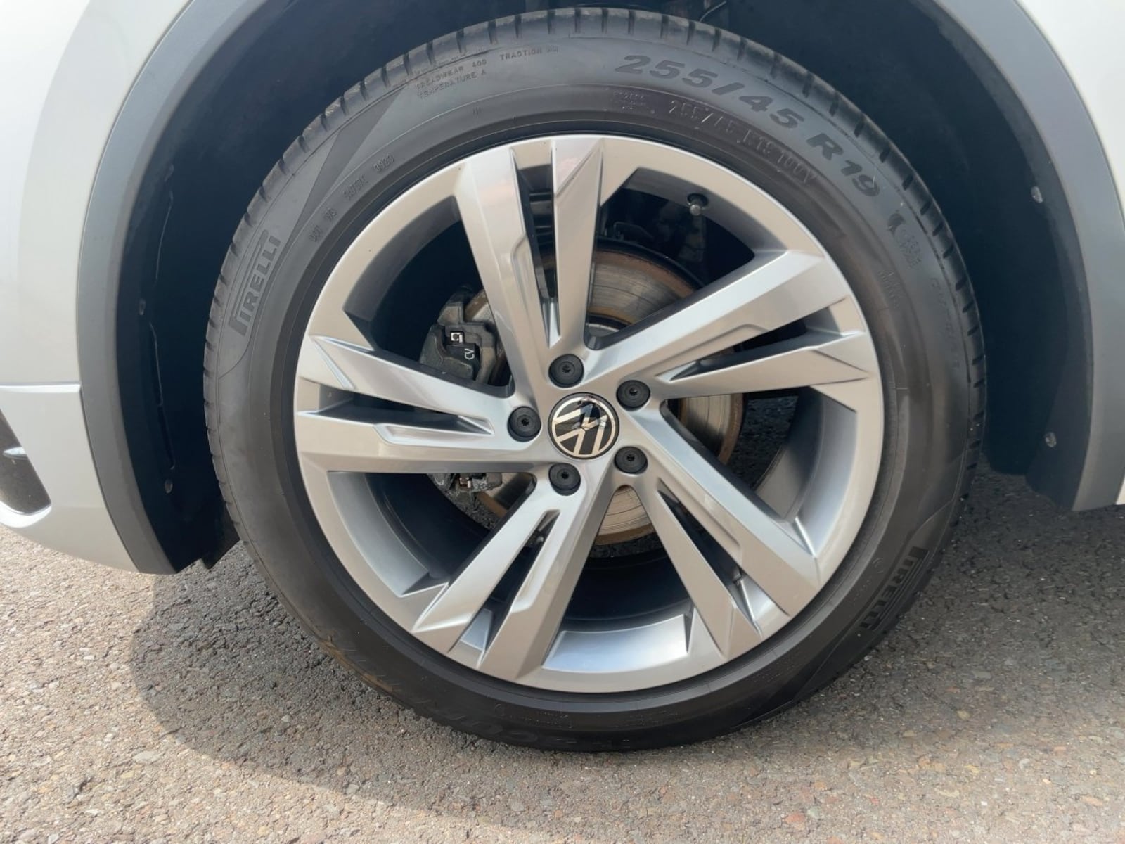 Volkswagen Tiguan – Bild 12