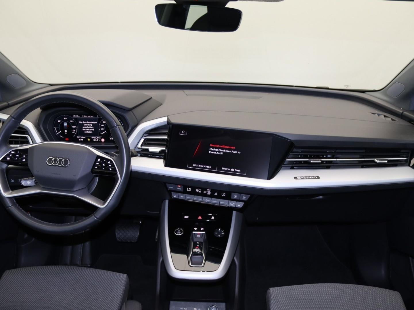 Bild über Audi Q4 Sportback e-tron 40 e-tron - für weitere Informationen kontaktieren Sie den Audi Partner