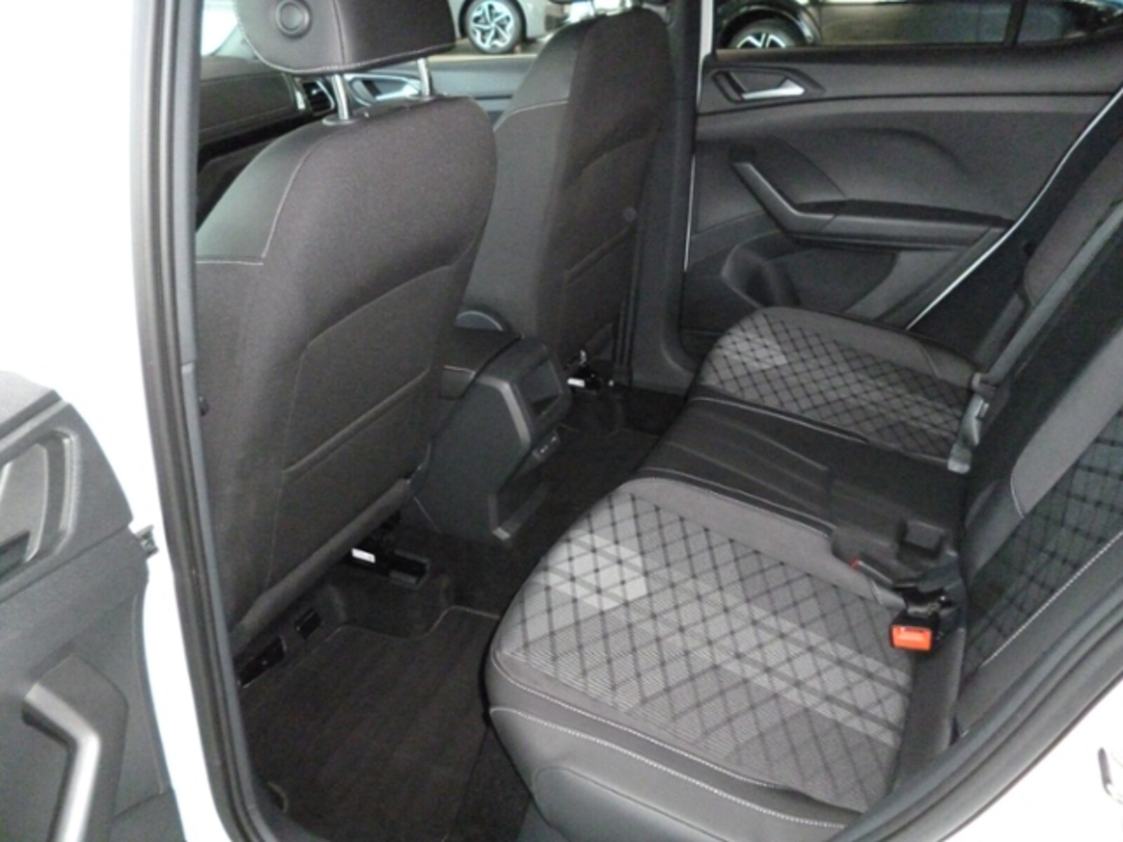 Volkswagen T-Cross – Bild 10