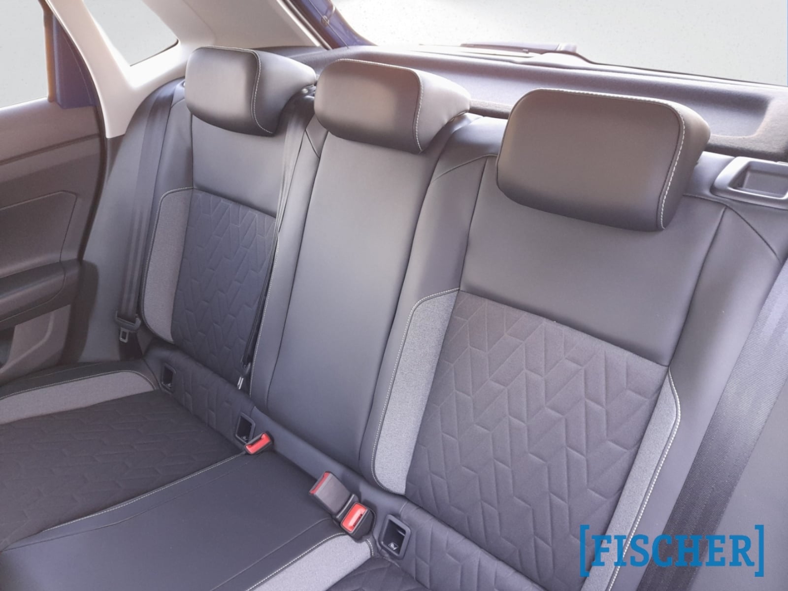 Volkswagen Polo – Bild 12