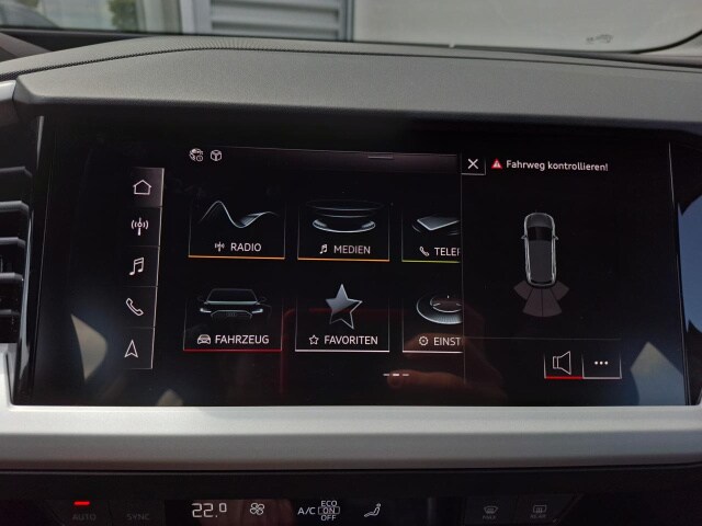 Image about Audi Q4 e-tron 40 e-tron