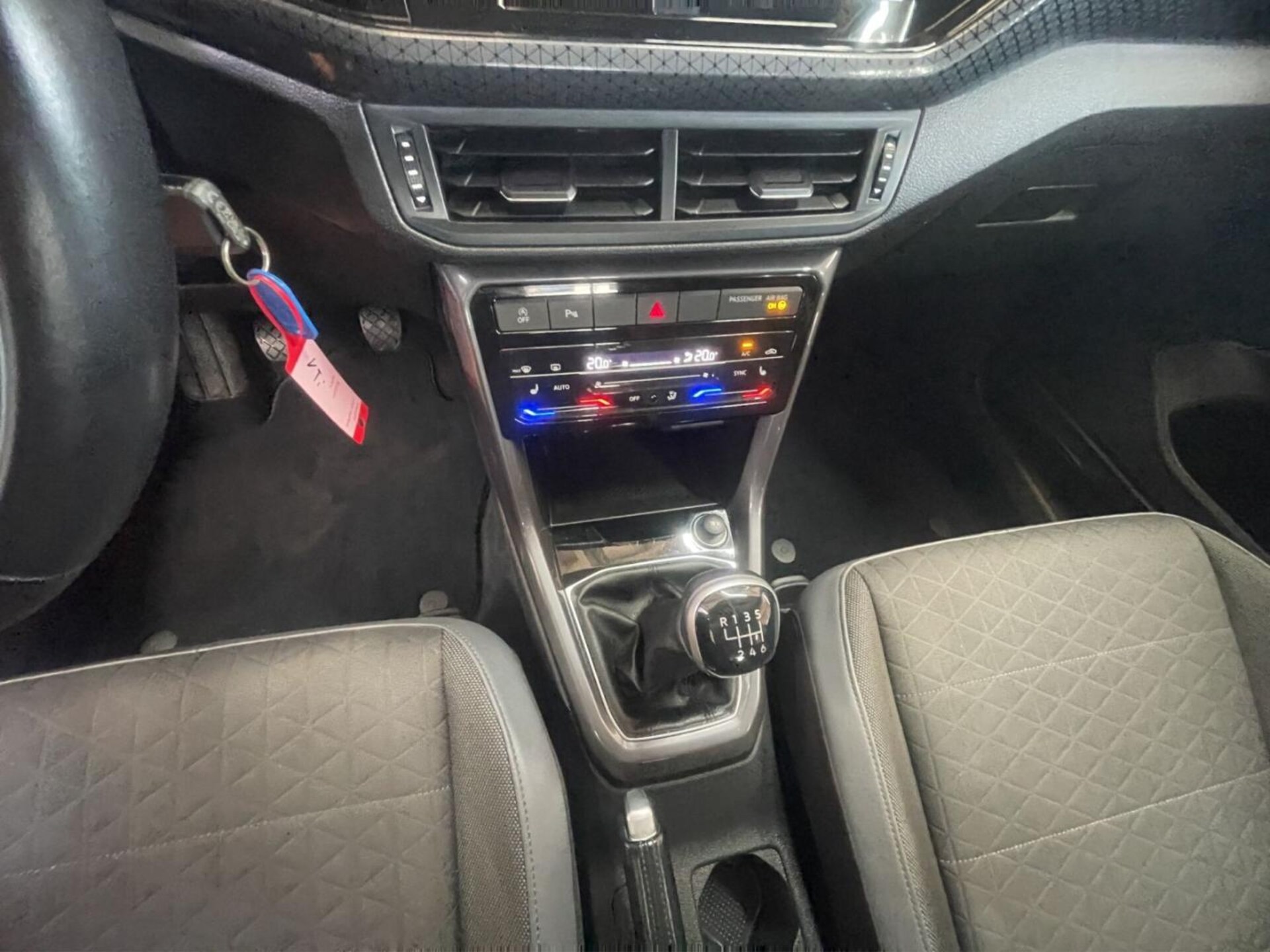 Volkswagen T-Cross Style