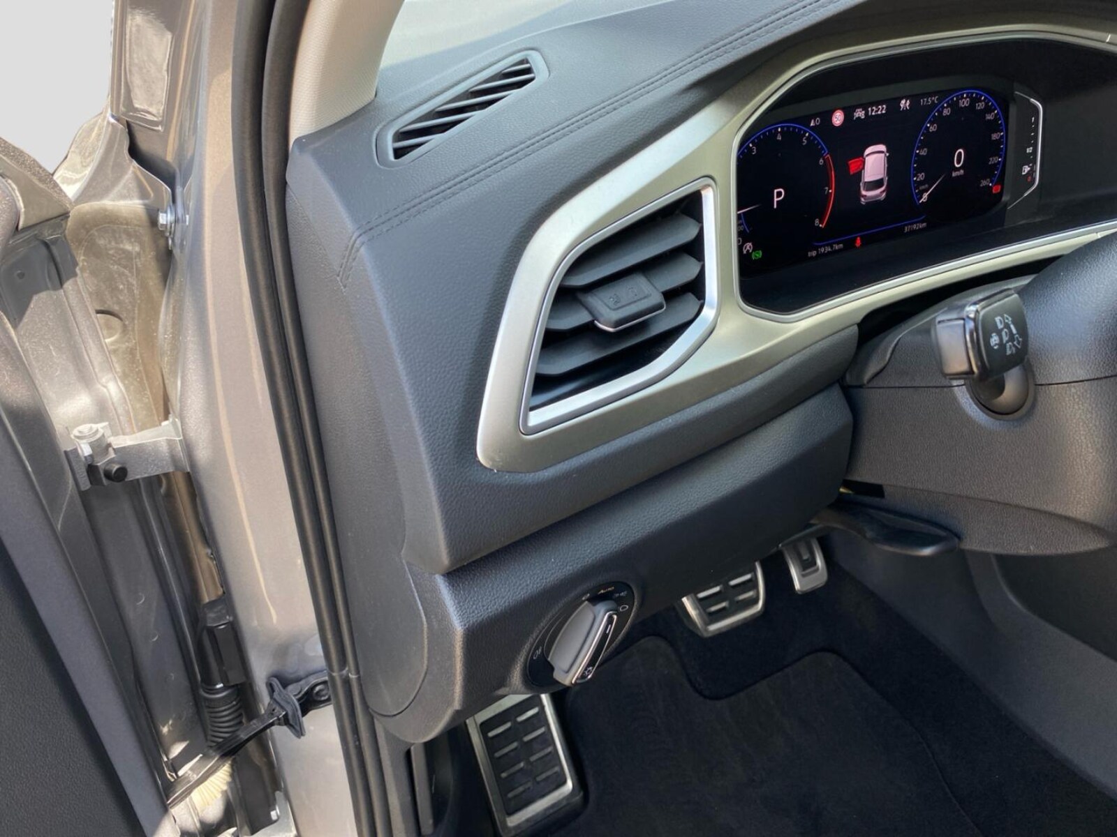 Volkswagen T-Roc – Bild 12