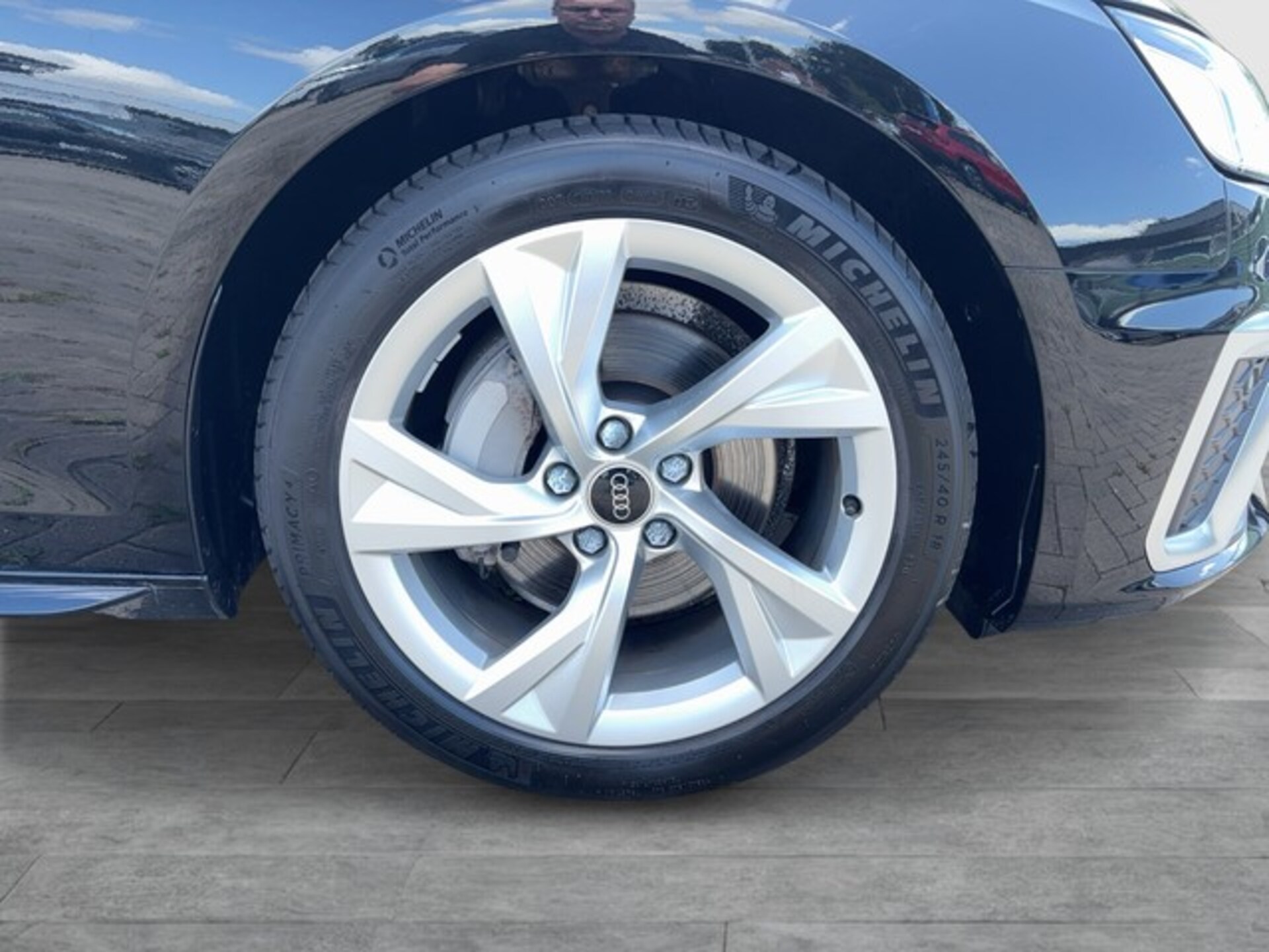Audi A4 Avant S line