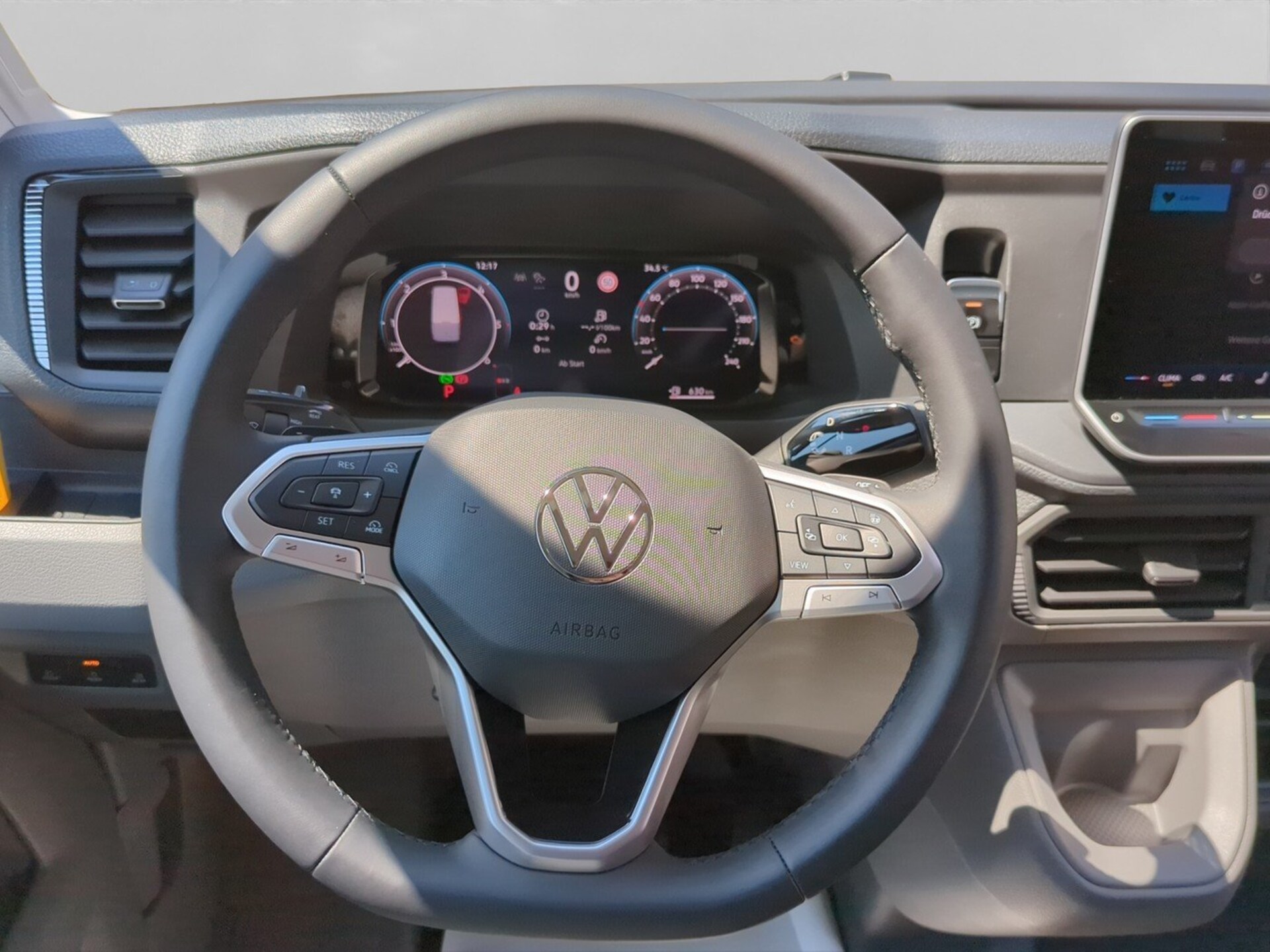Volkswagen Crafter Kasten mittlerer Radstand