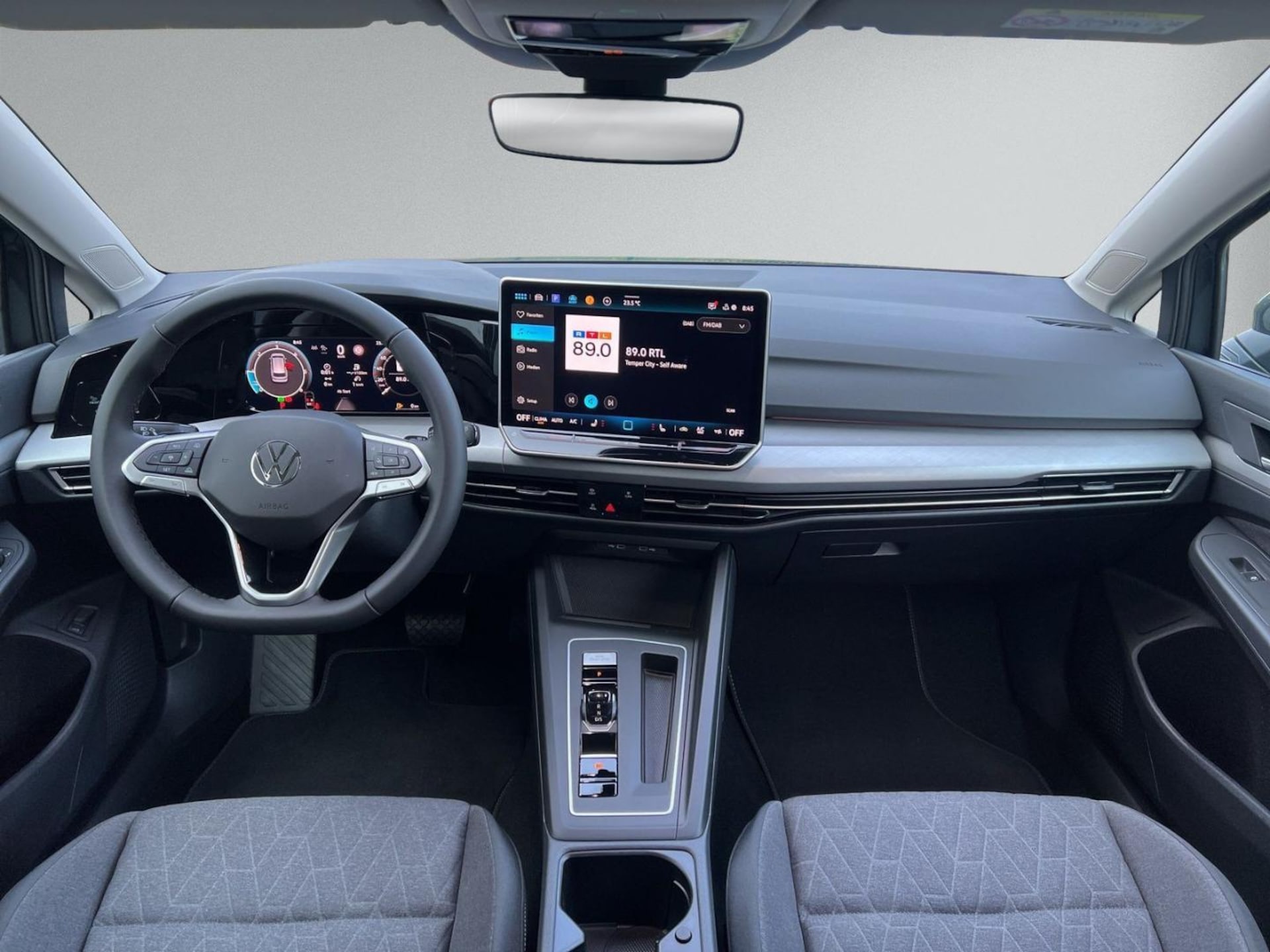 Volkswagen Golf Variant Life