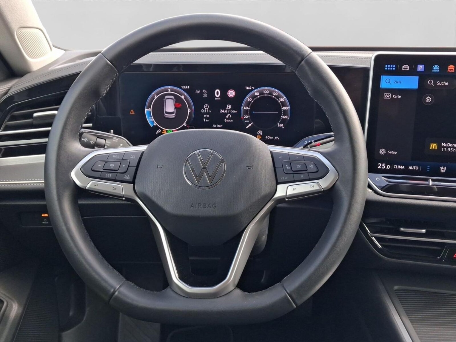 Volkswagen Passat – Bild 9
