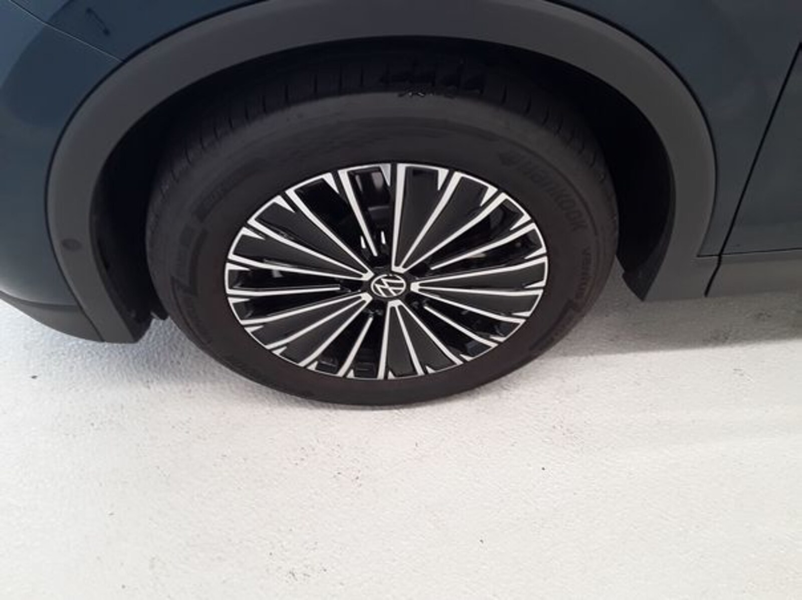 Volkswagen Tiguan – Bild 6