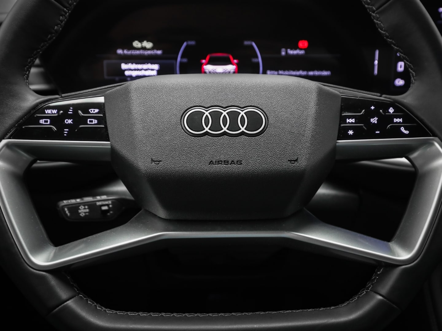 Bild über Audi Q5 SUV TDI quattro 150 kW S tronic - für weitere Informationen kontaktieren Sie den Audi Partner