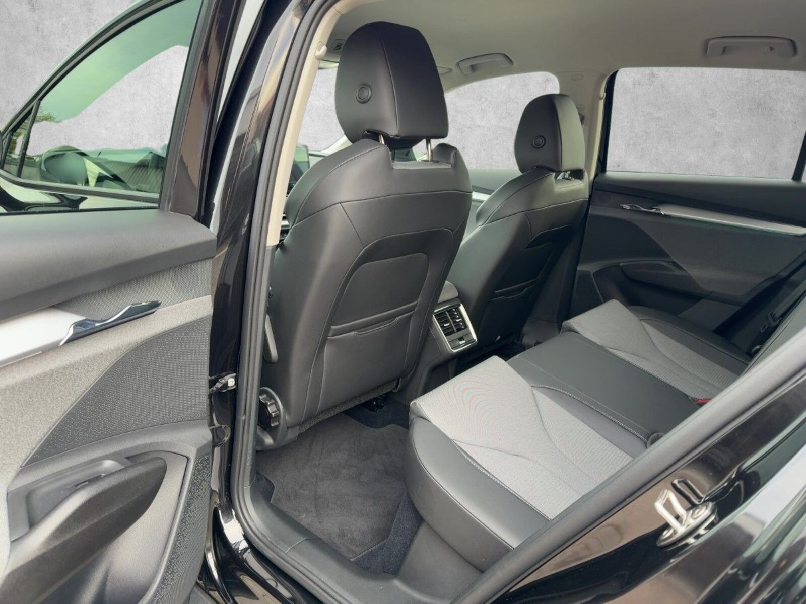 Škoda Enyaq – Bild 18