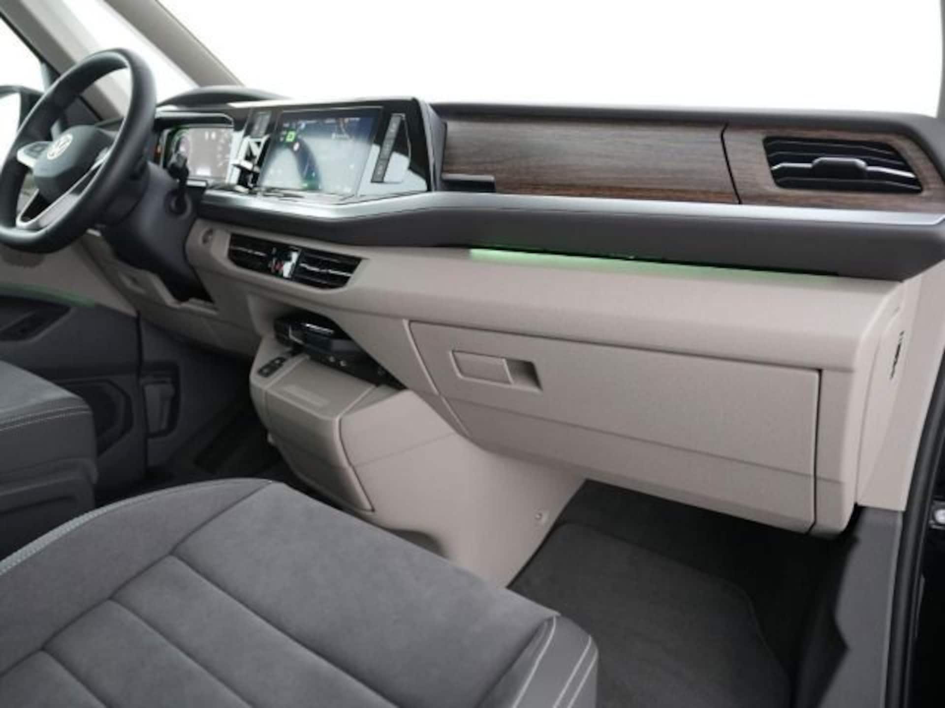 Volkswagen Multivan Langversion Style
