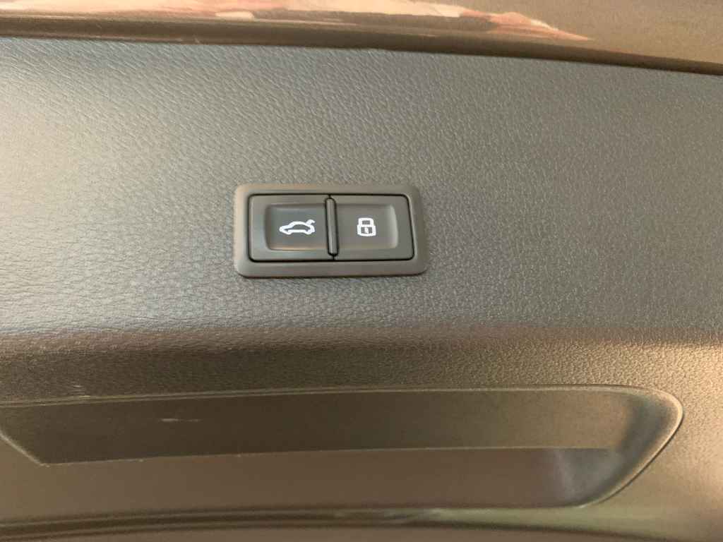 Image about Audi e-tron S S e-tron quattro