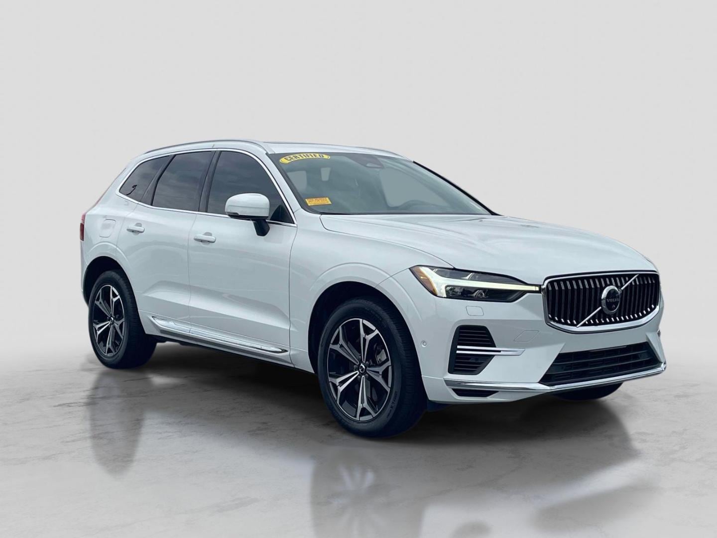 2022 Volvo XC60 T8 Recharge Inscription Expression AWD's photo