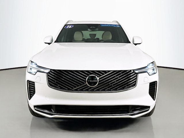 2026 Volvo XC90 Plug-In Hybrid