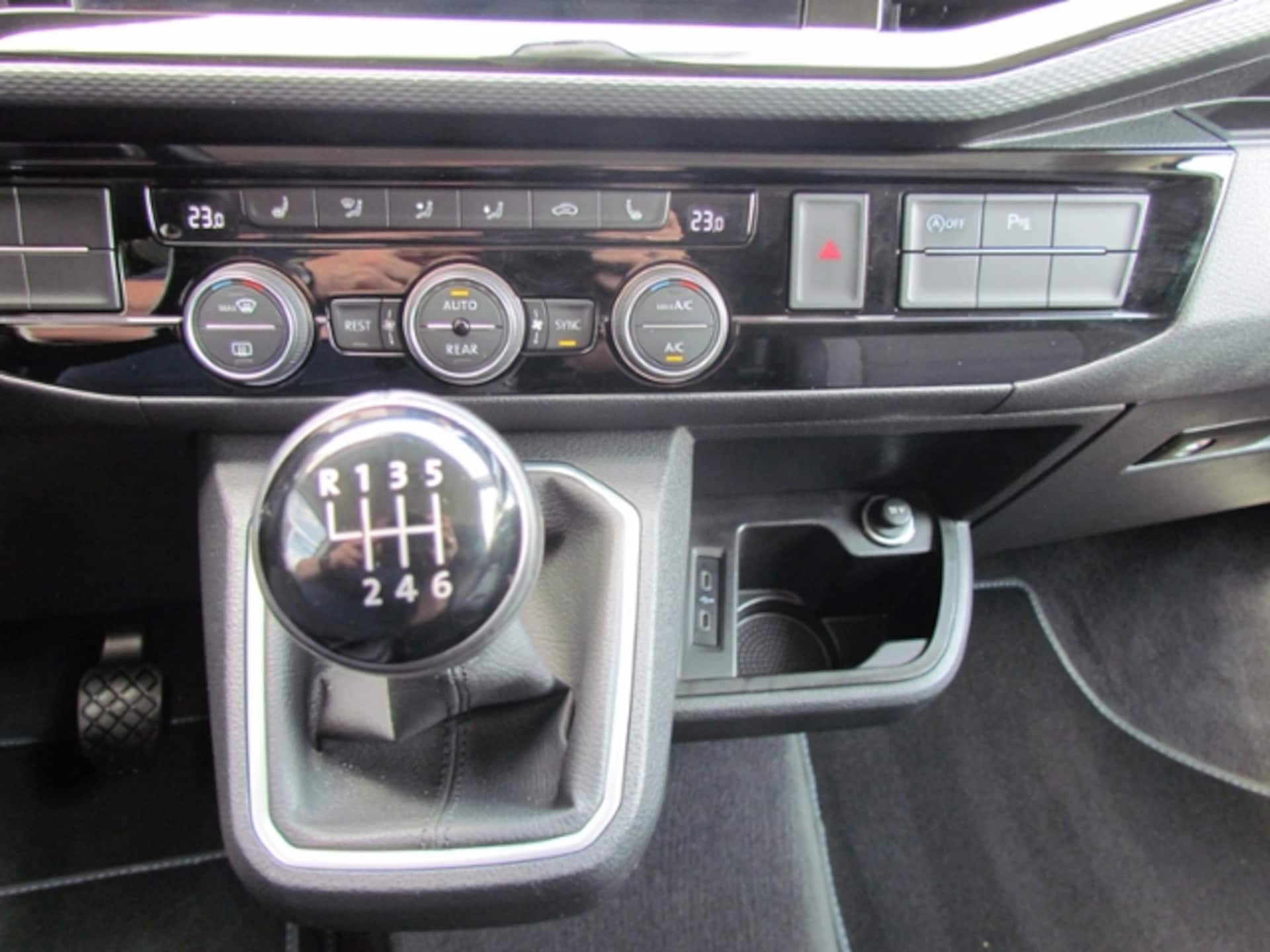 Volkswagen T6.1 Multivan Comfortline