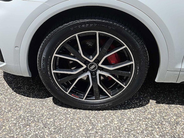 2023 Audi SQ5