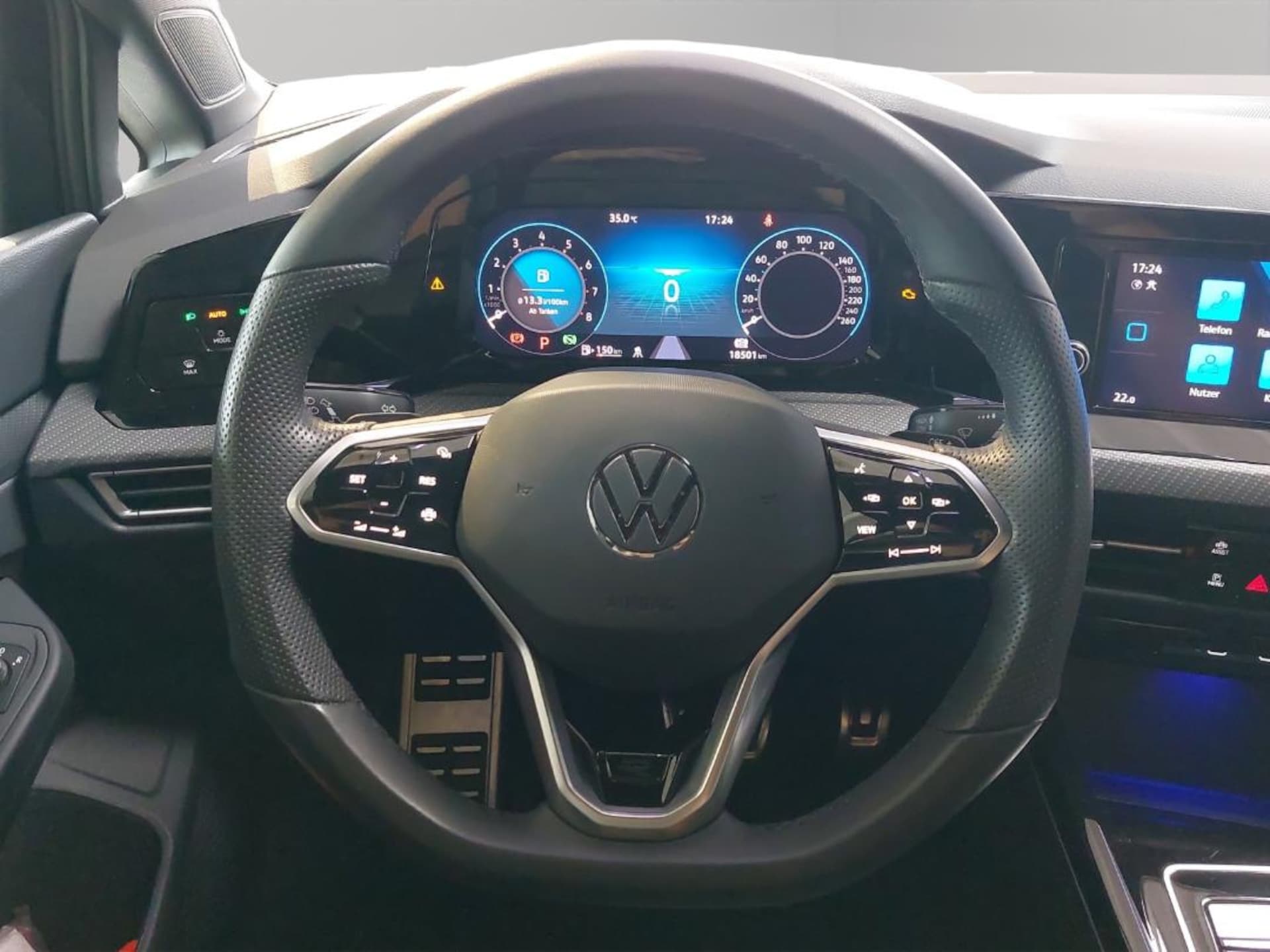 Volkswagen Golf R-Line