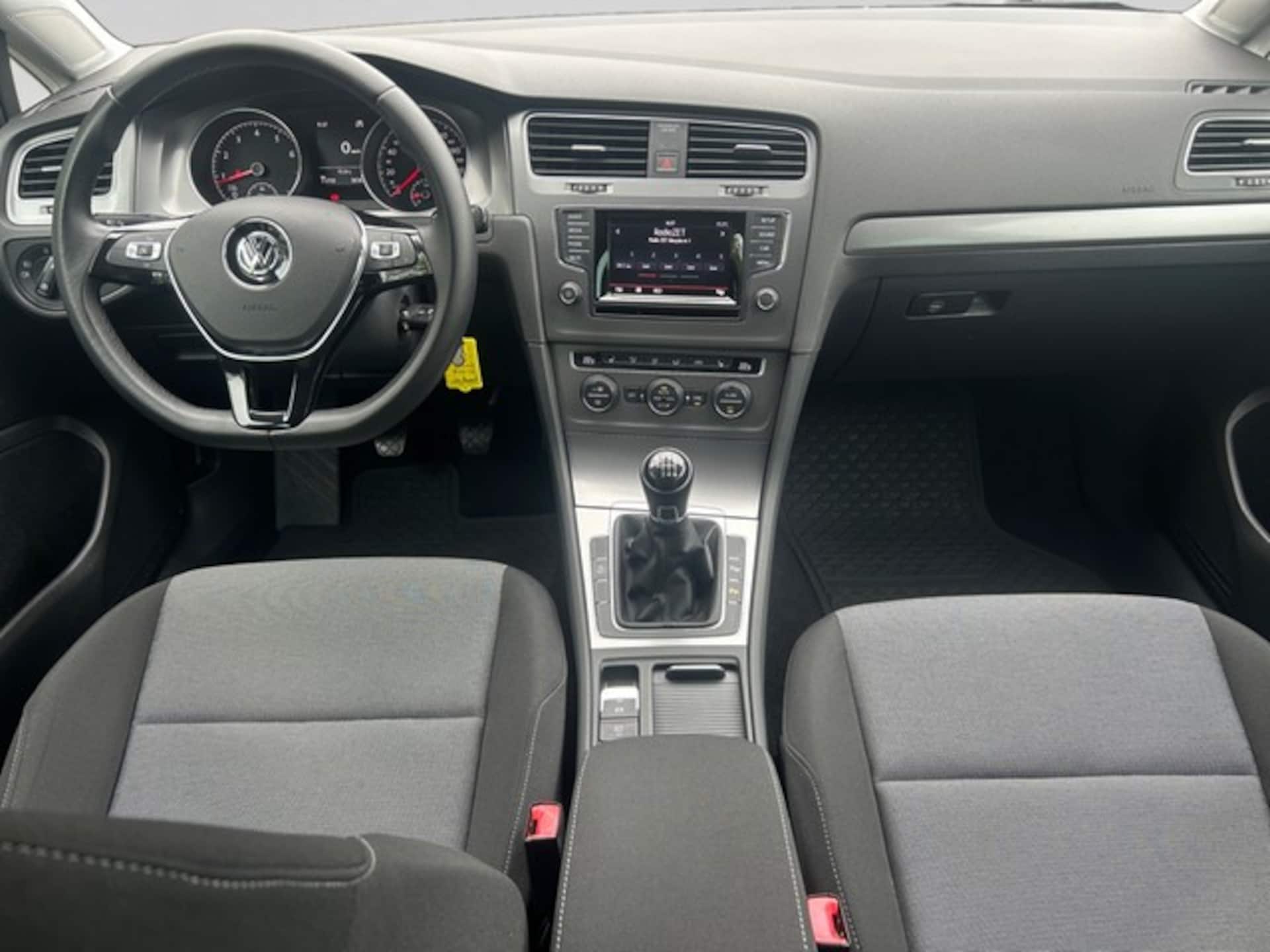 Volkswagen Golf Trendline