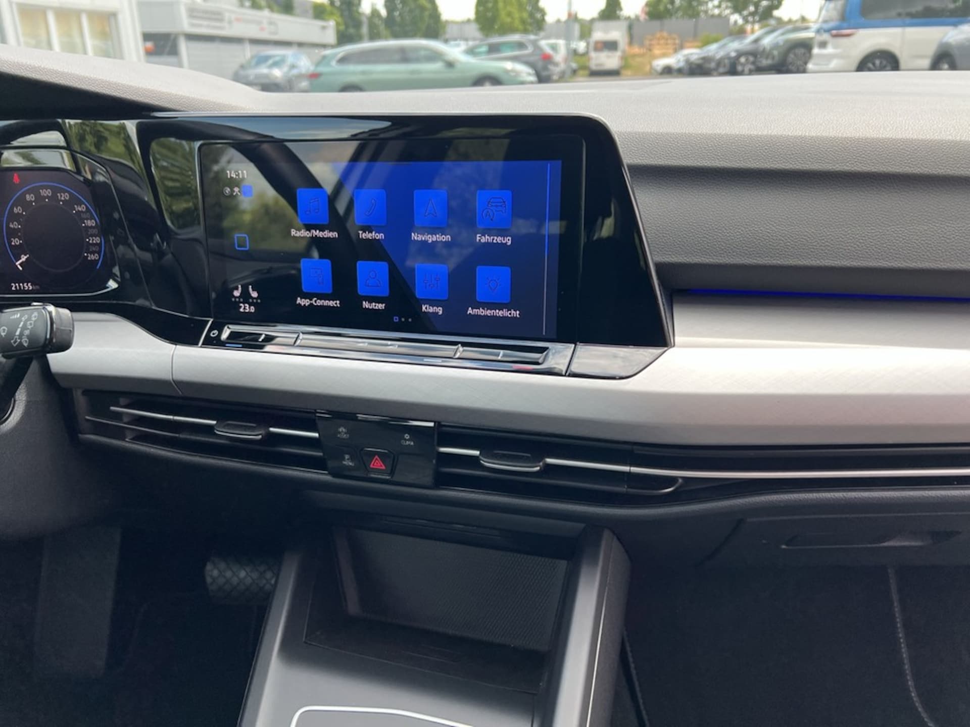 Volkswagen Golf Variant Life