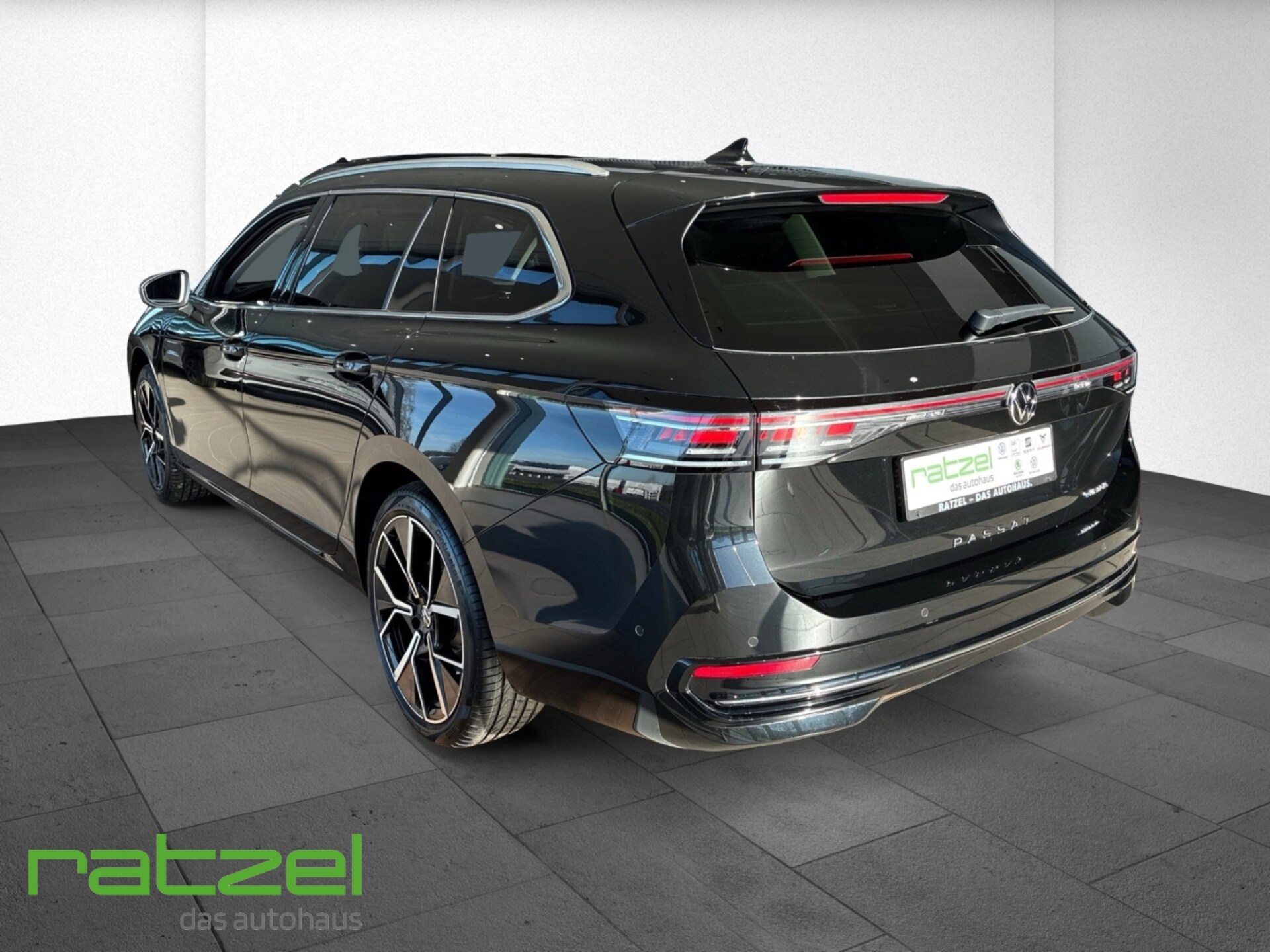 Volkswagen Passat Elegance