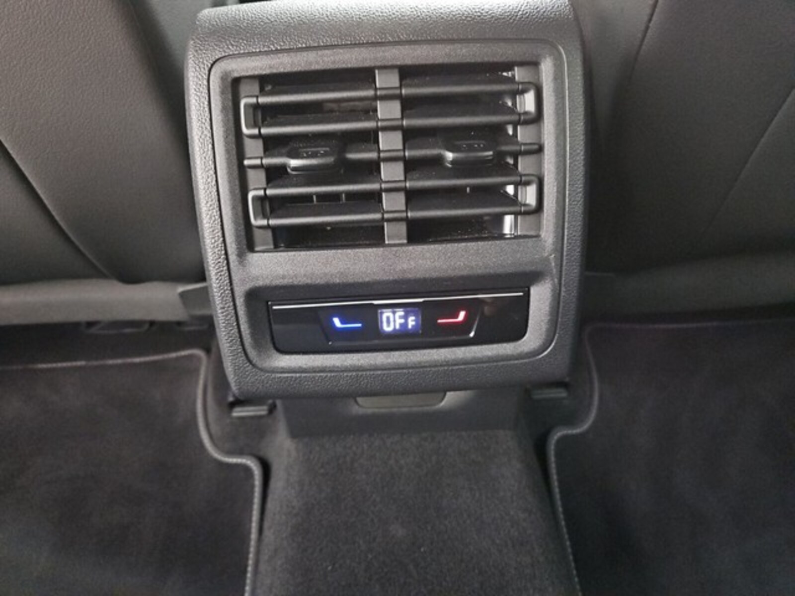 Volkswagen Golf Variant – Bild 11