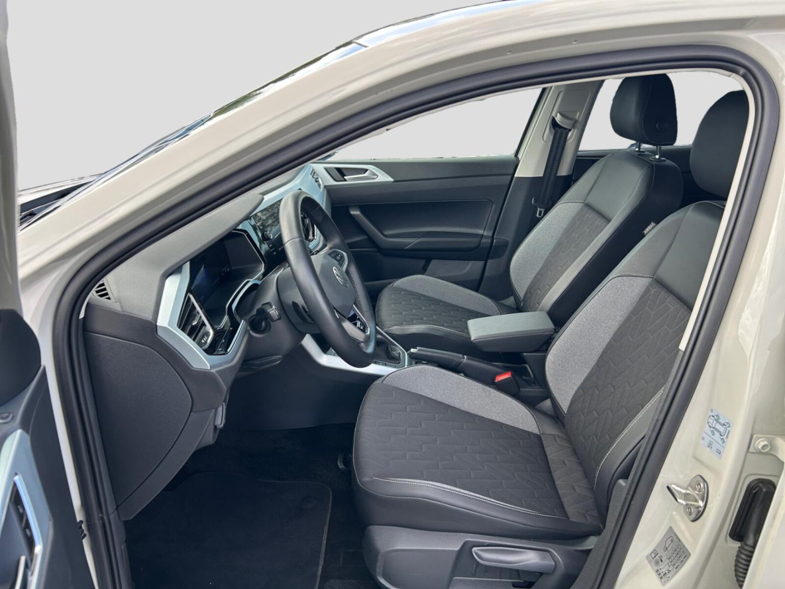 Volkswagen Polo – Bild 8
